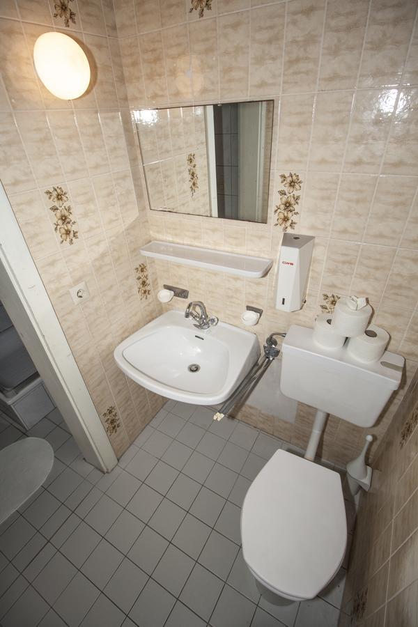 Hostel Chillertal マイヤーホーフェン 部屋 写真