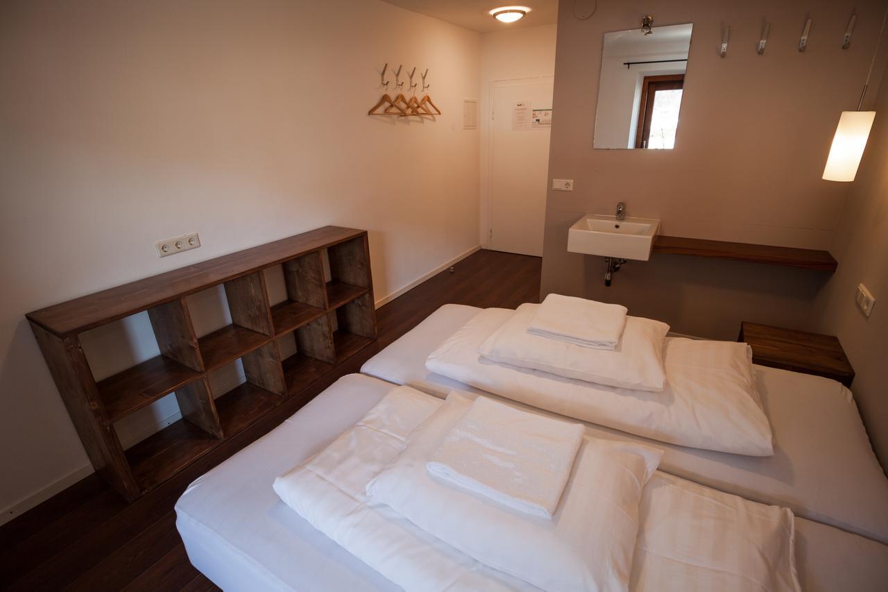 Hostel Chillertal マイヤーホーフェン 部屋 写真